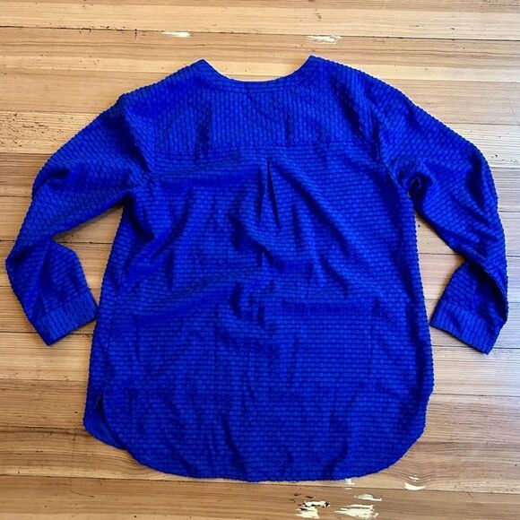 Talbots textured popover. Size X. - Picture 2 of 10